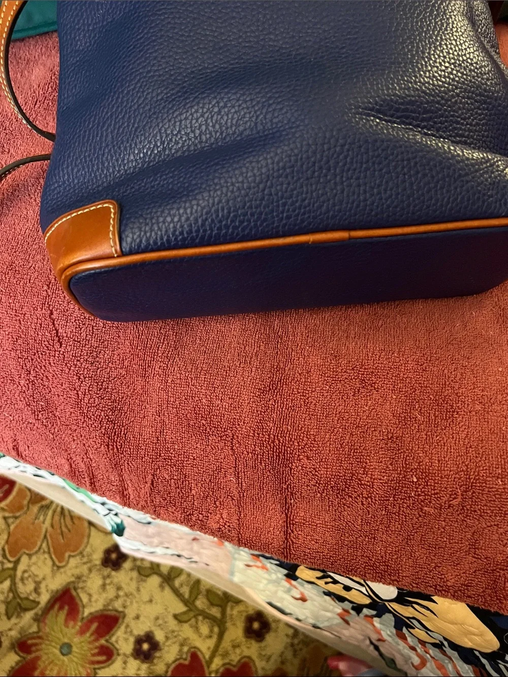 Dooney and Bourke Blue crossbody Bag - Picture 5 of 10